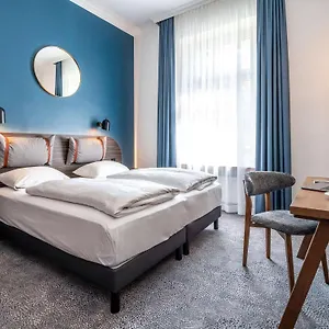 Mercure Center Hotel